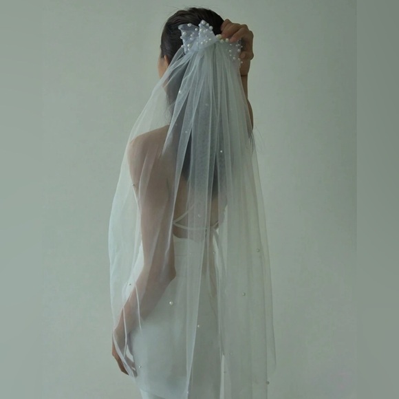 Stunning Wedding veil white bridal pearls bow elegant brand new ✨✨🔥🔥🔥 New - Picture 5 of 7